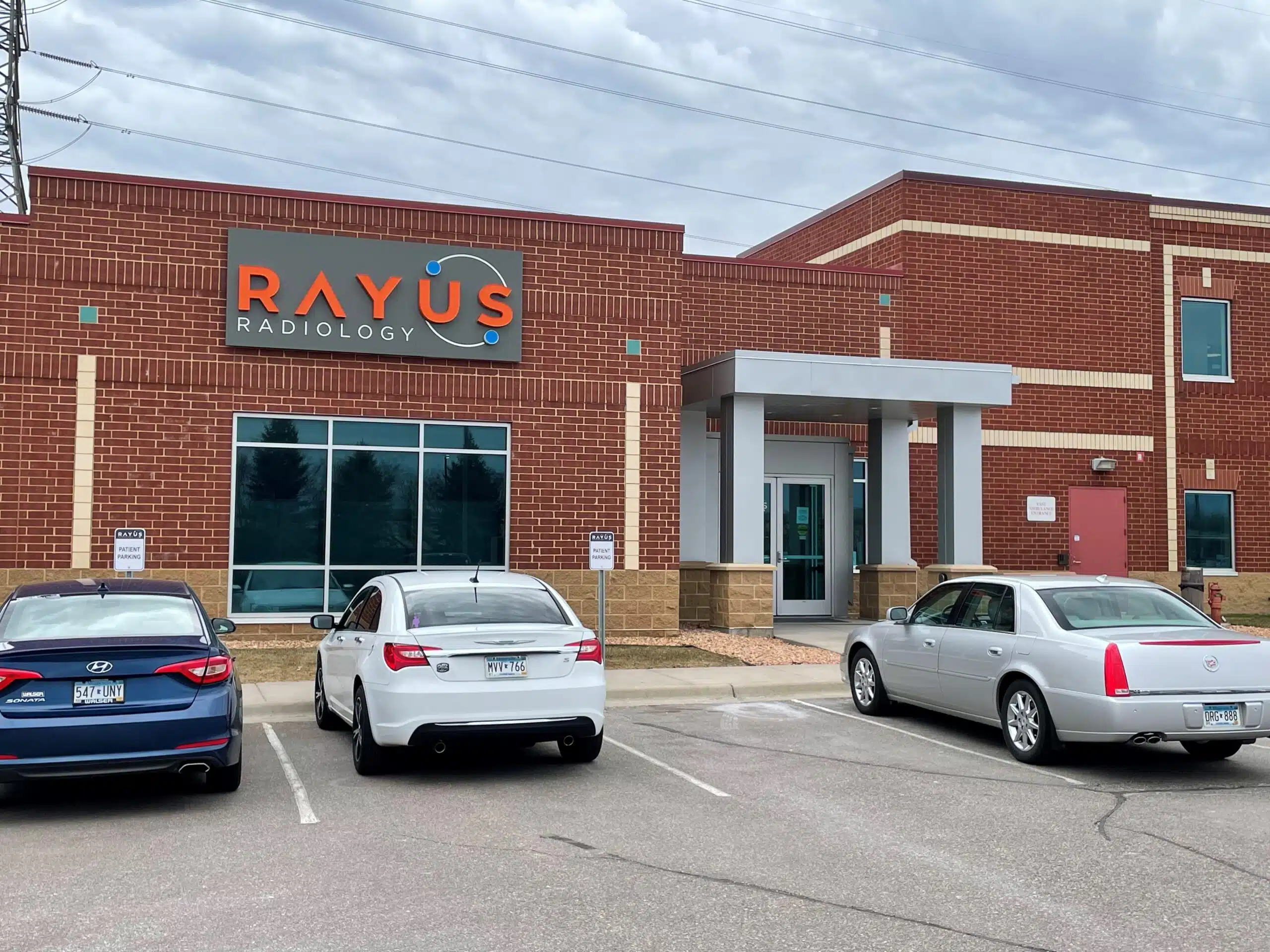 RAYUS Radiology diagnostic imaging center in 1835 W. County Rd. C, Suite 180, Roseville, MN 55113