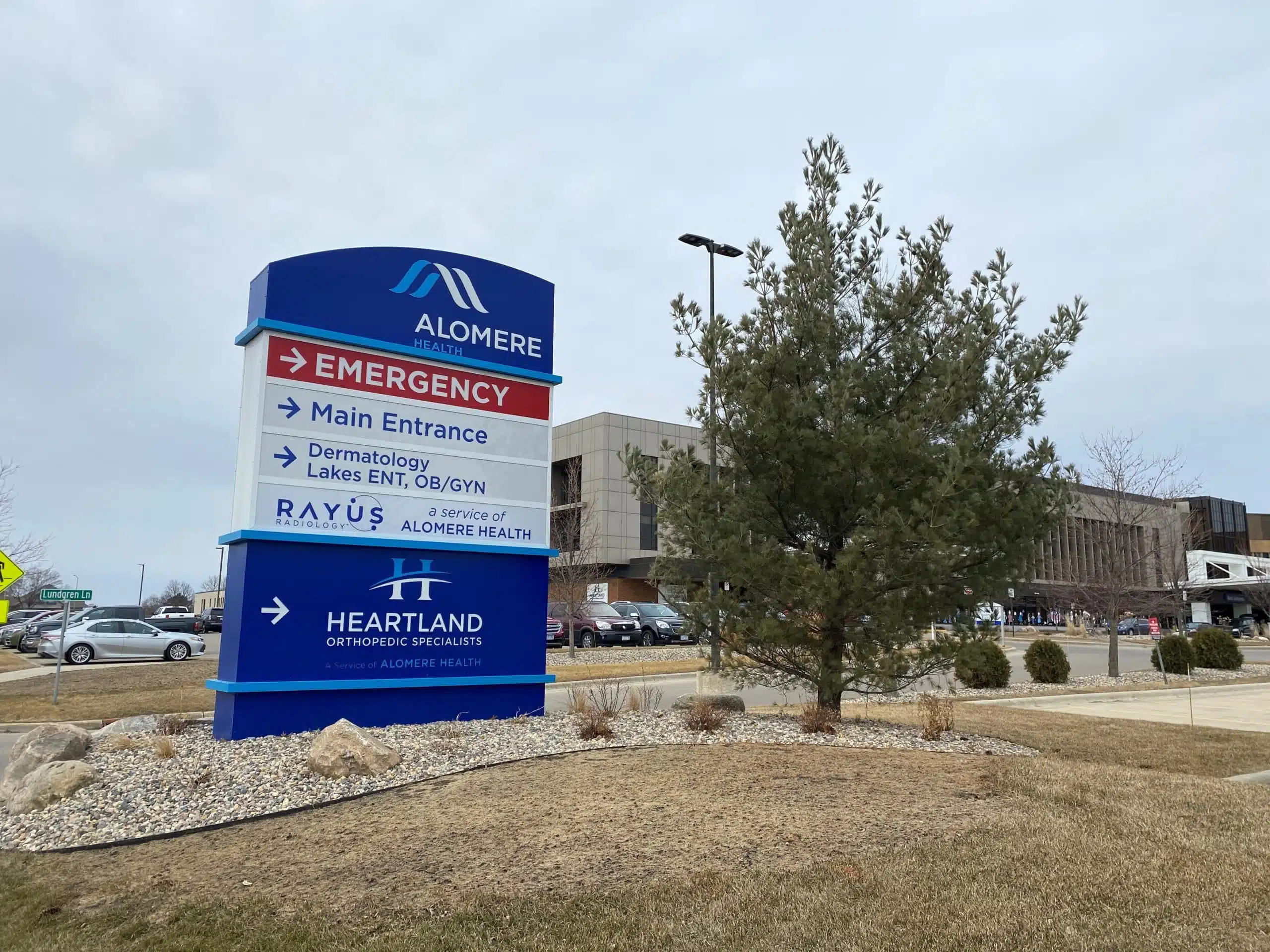 RAYUS Radiology diagnostic imaging center in 111 17th Ave. E., Alexandria, MN 56308 blue hospital sign