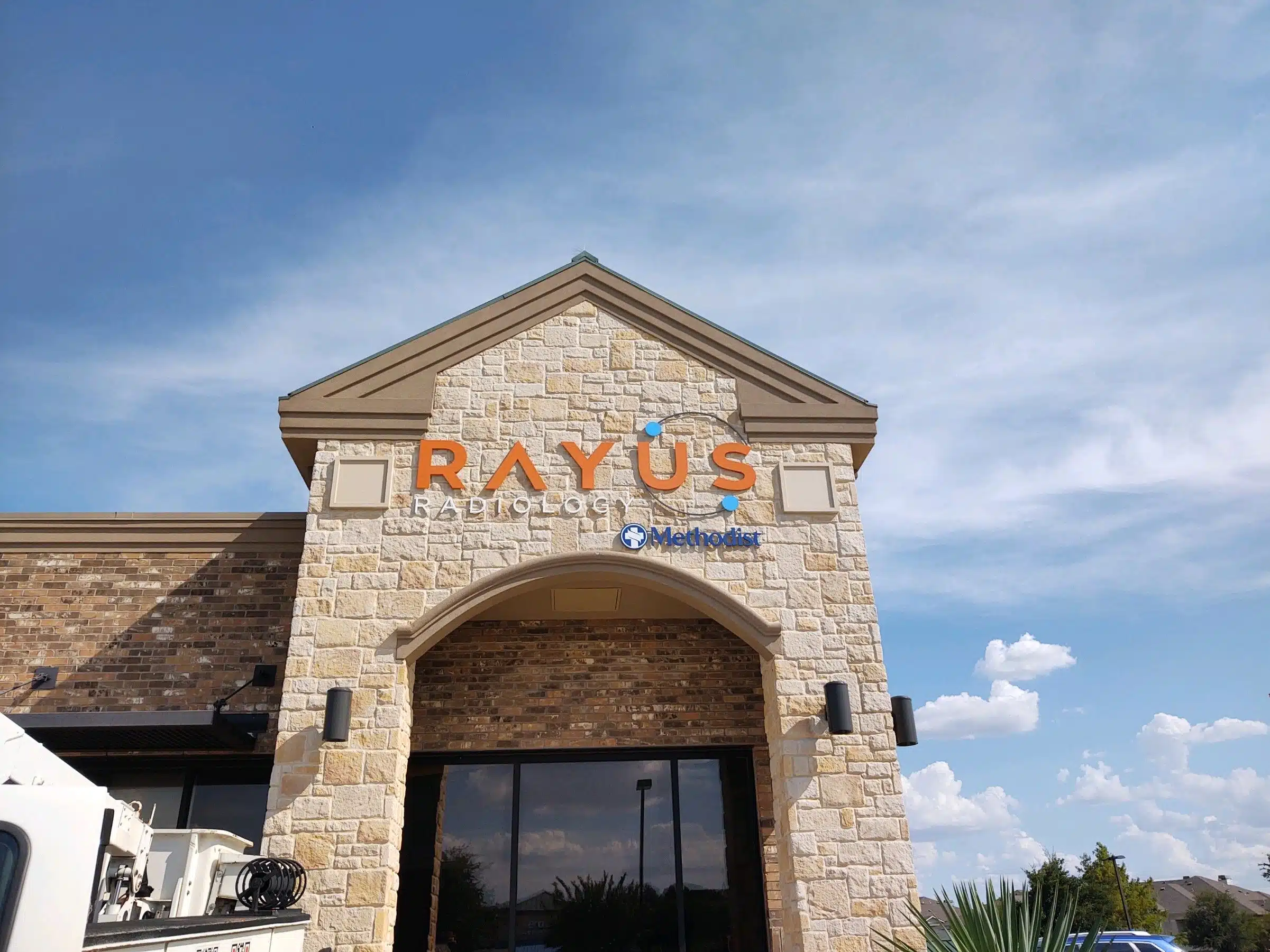 RAYUS Radiology diagnostic imaging center in 4140 E. Renner Rd., Suite 100, Richardson, TX 75082